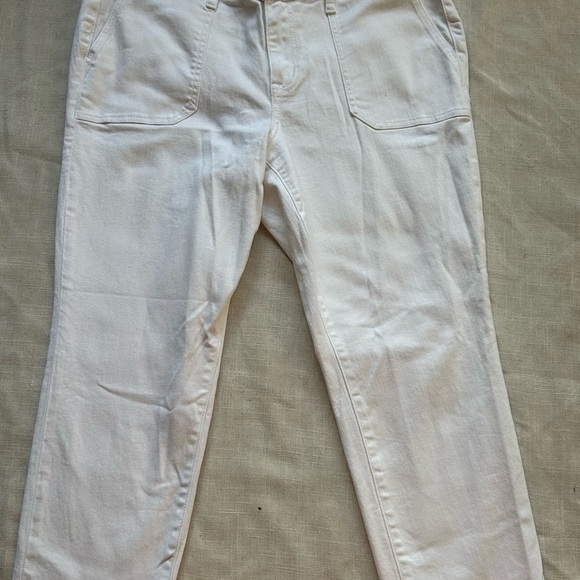 Torrid White Crop Boyfriend Jeans - Picture 3 of 4